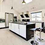 Сasa de vacaciones 5 Star Holiday Home In Nexo *