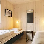 Сasa de vacaciones 5 Star Holiday Home In Nexo Snogebæk
