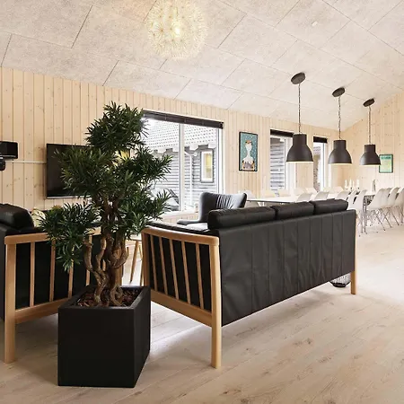 Ferienhaus 5 Star In Nexo Snogebæk